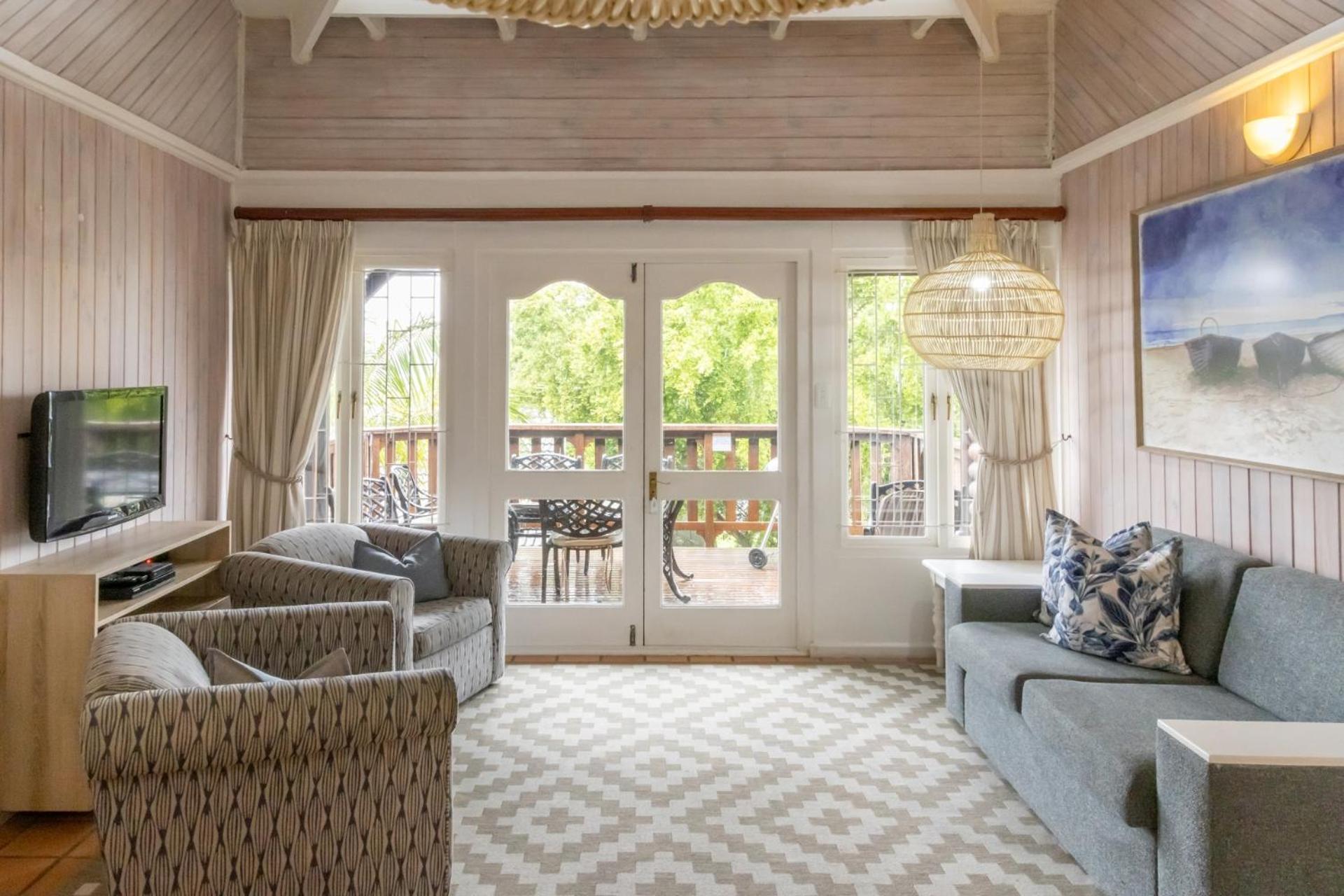 Knysna River Club By First Private Stays Екстер'єр фото