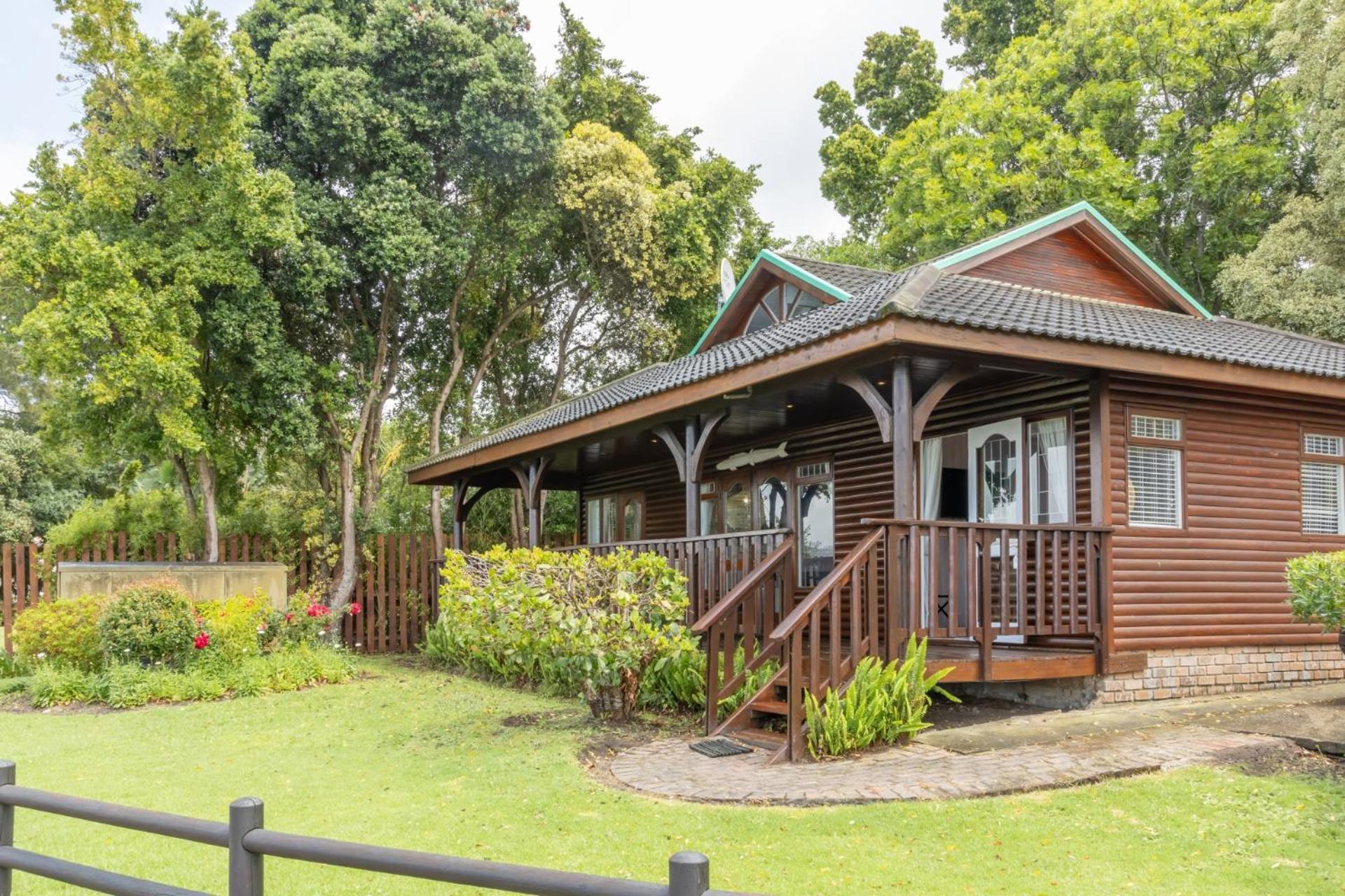 Knysna River Club By First Private Stays Екстер'єр фото