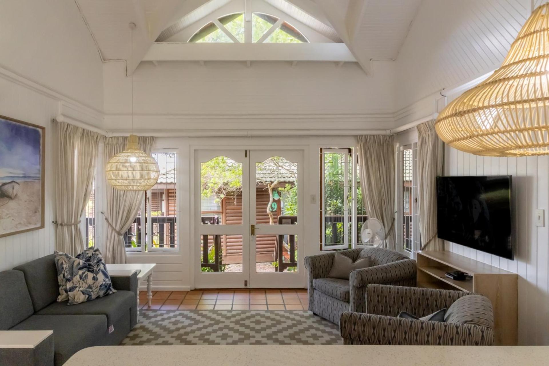 Knysna River Club By First Private Stays Екстер'єр фото